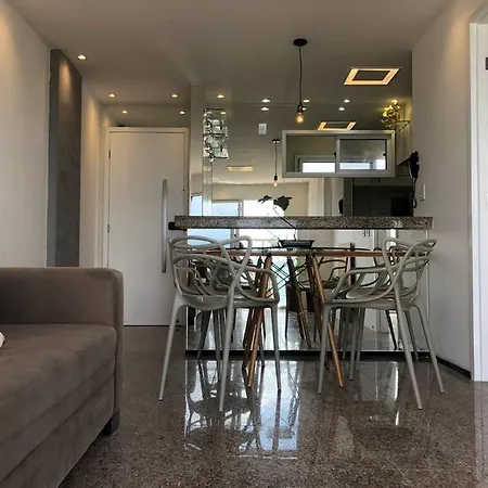Frente Pro Mar, Apto 50m2 * Fortaleza (Ceara)